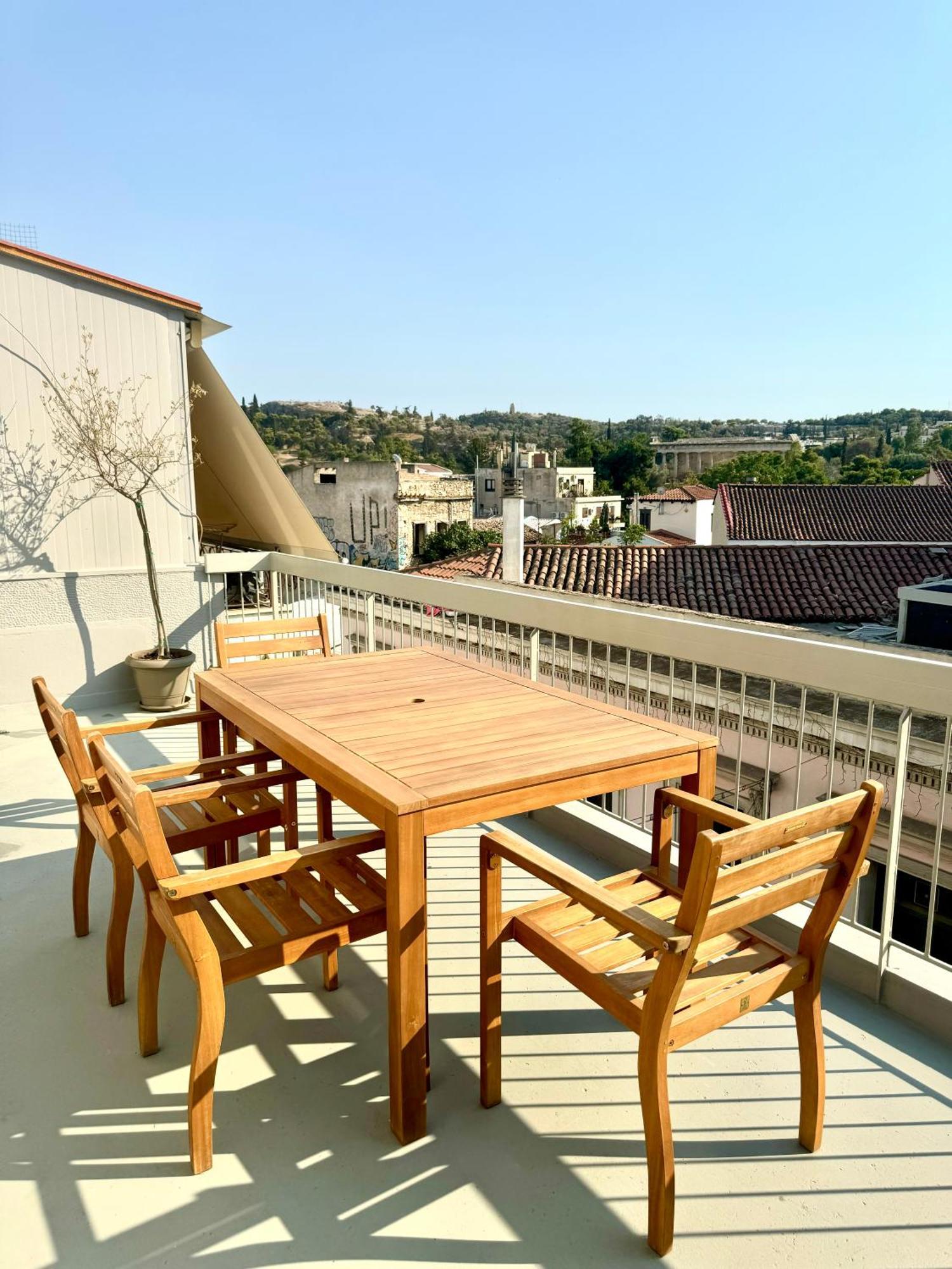 Grace Apartment Next To The Akropolis Atenas Exterior foto